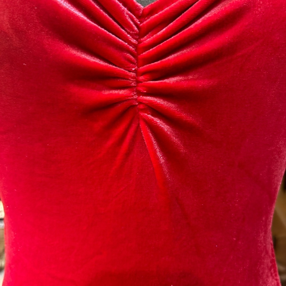 ❤️ Stunning Red Contemporary Dance Costume with Asymmetric Tulle ❤️ - Picture 3 of 12